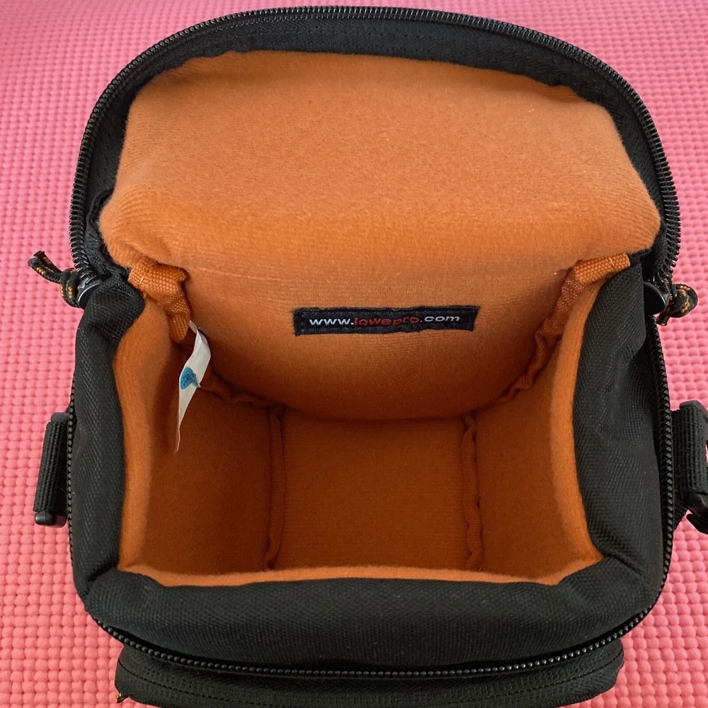Lowepro Adventura TLZ 15 Black Topload Camera Bag Compact‎ Size DSLR Storage Bag
